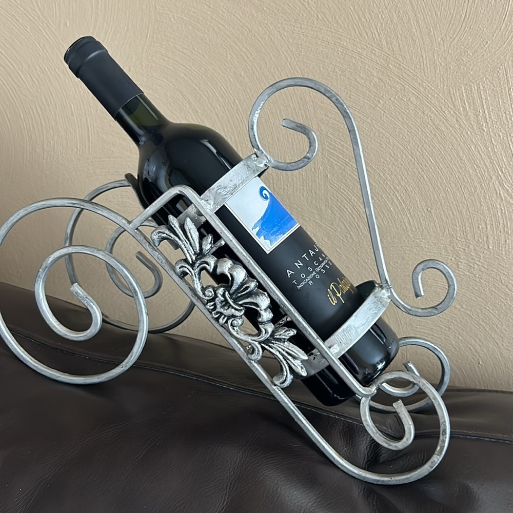 Wine Bottle Holder